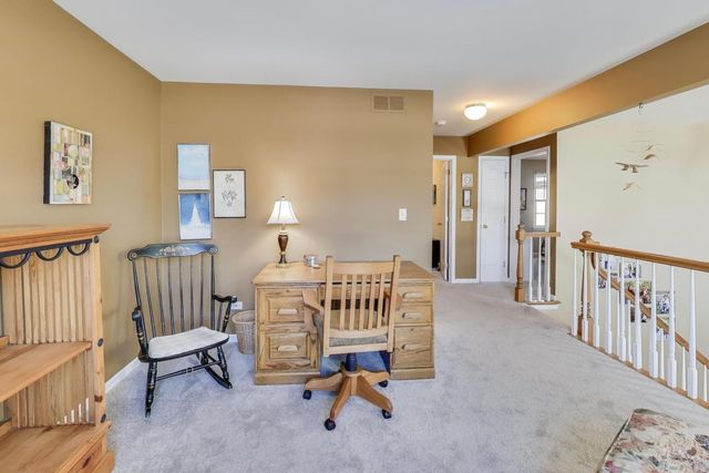 11144 Indian Woods Drive, Indian Head Park, IL 60525