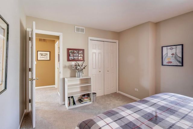 11144 Indian Woods Drive, Indian Head Park, IL 60525