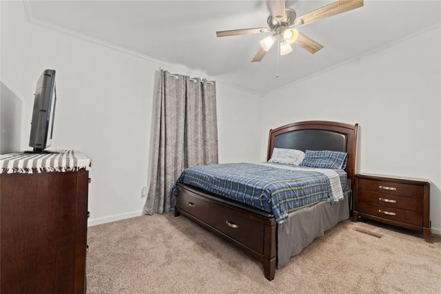 2719 GREENCREST Drive, Erie, PA 16506