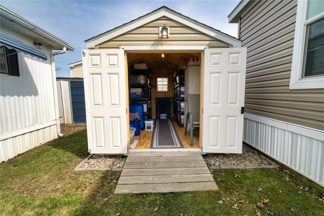 2719 GREENCREST Drive, Erie, PA 16506