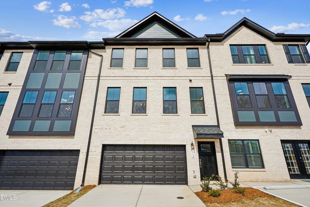 144 Midtown Rows Way 24, Fuquay Varina, NC 27526
