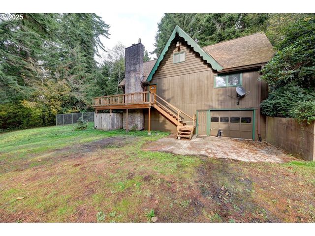 42996 VALLEY CREEK Ln, Astoria, OR 97103