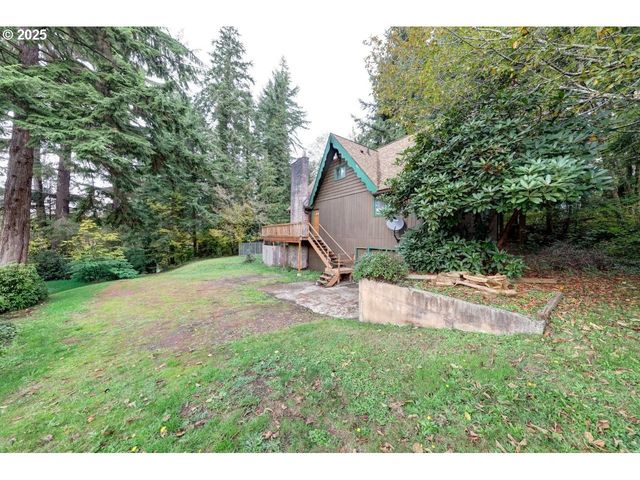 42996 VALLEY CREEK Ln, Astoria, OR 97103