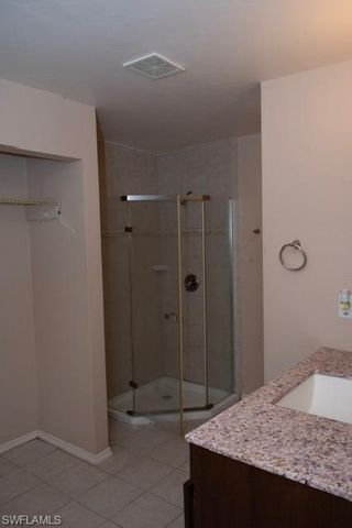 820 Tarpon ST, Fort Myers, FL 33916