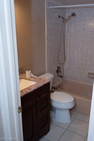 820 Tarpon ST, Fort Myers, FL 33916