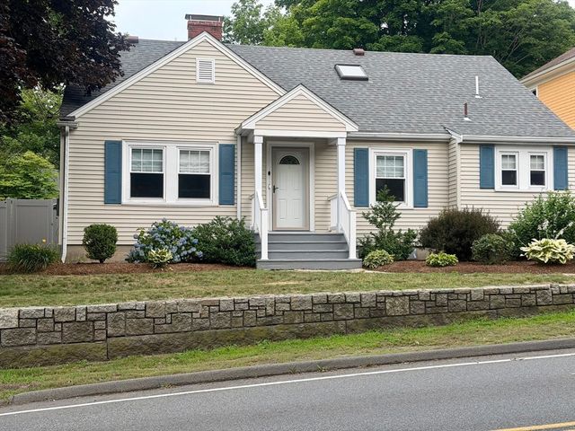 82 Main Street, Rockport, MA 01966