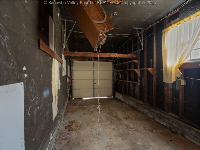 2039 Benedict Circle, St Albans, WV 25177