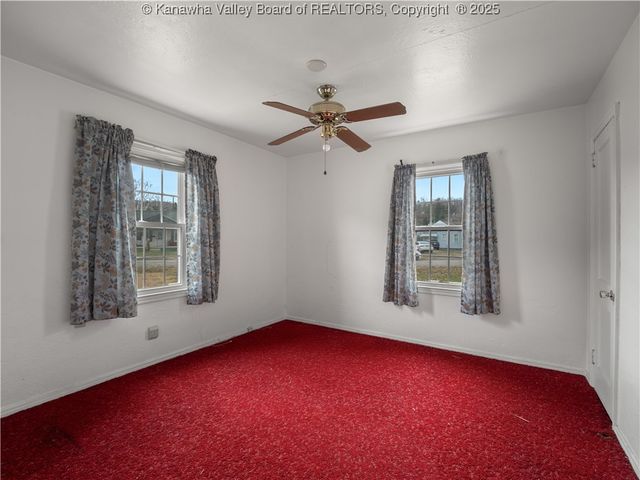 2039 Benedict Circle, St Albans, WV 25177