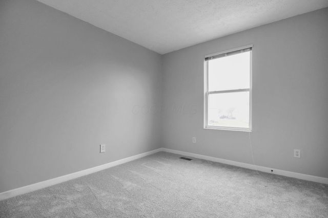 2230 Seton Drive, Lewis Center, OH 43035