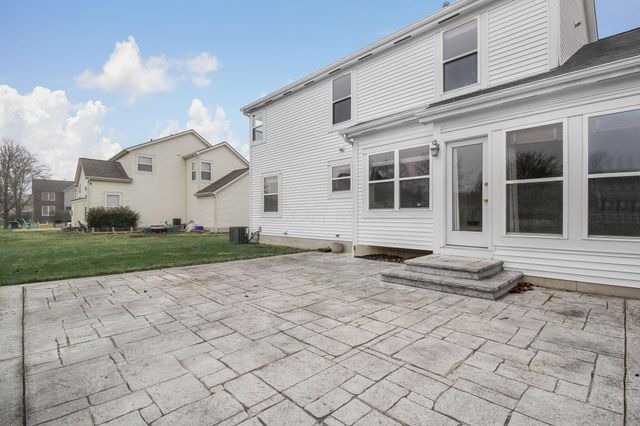 2230 Seton Drive, Lewis Center, OH 43035