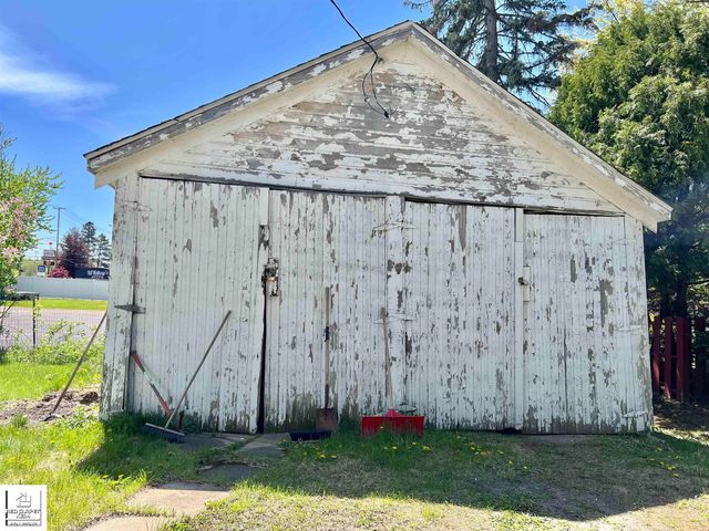 107 W Second Street, Davison, MI 48423