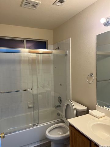 9710 Country Shadow, San Antonio, TX 78254