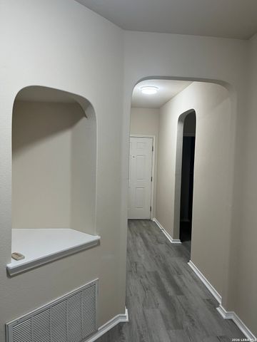 9710 Country Shadow, San Antonio, TX 78254