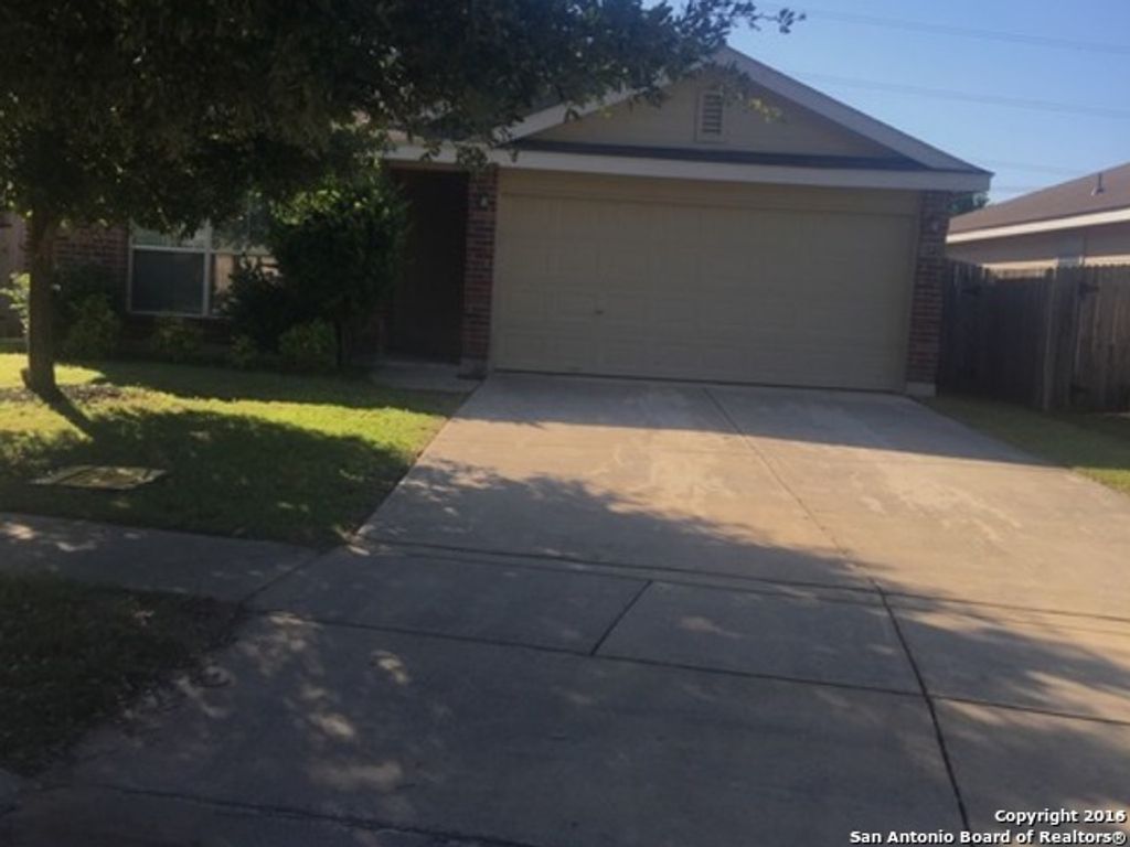9710 Country Shadow, San Antonio, TX 78254