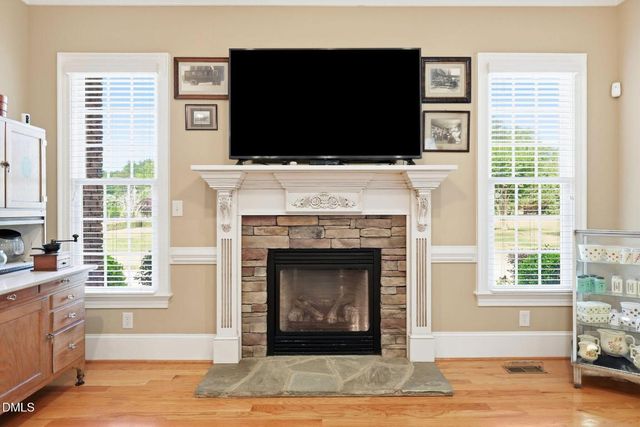 2612 Whistleberry Court, Apex, NC 27539