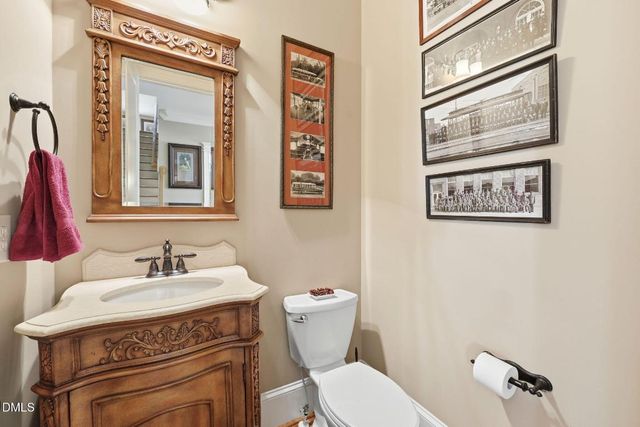 2612 Whistleberry Court, Apex, NC 27539