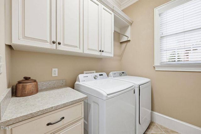 2612 Whistleberry Court, Apex, NC 27539