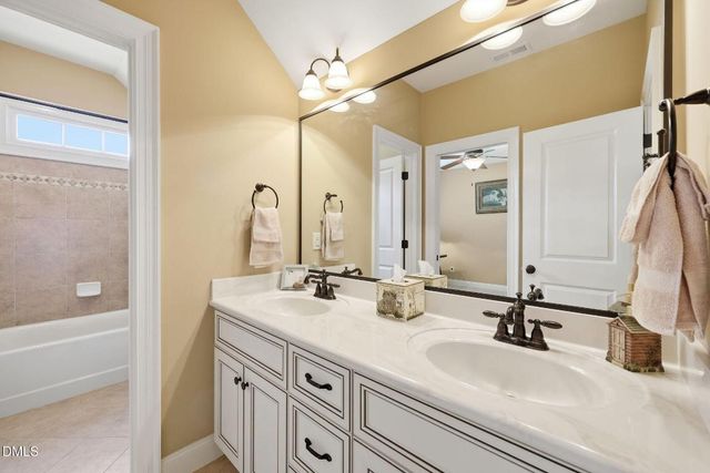 2612 Whistleberry Court, Apex, NC 27539