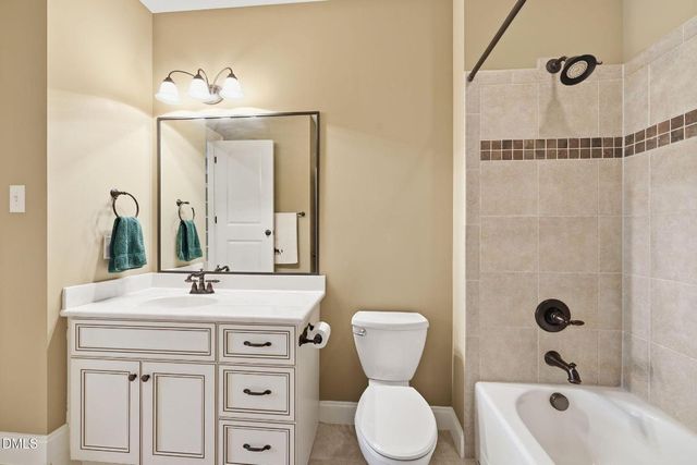 2612 Whistleberry Court, Apex, NC 27539