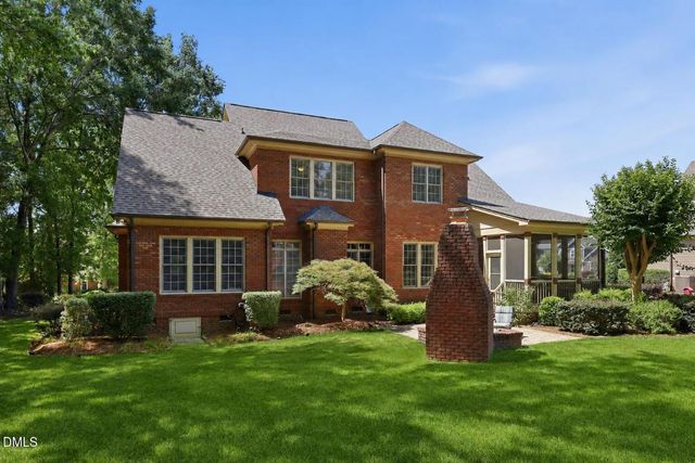 2612 Whistleberry Court, Apex, NC 27539