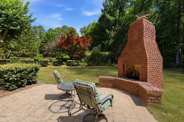 2612 Whistleberry Court, Apex, NC 27539