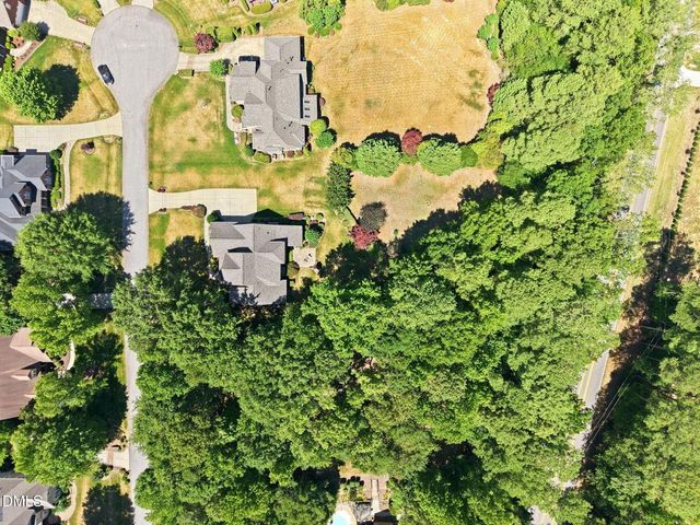 2612 Whistleberry Court, Apex, NC 27539