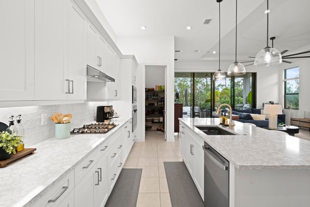 2133 SE Mosaic Boulevard, Port St. Lucie, Port St Lucie, FL 34984