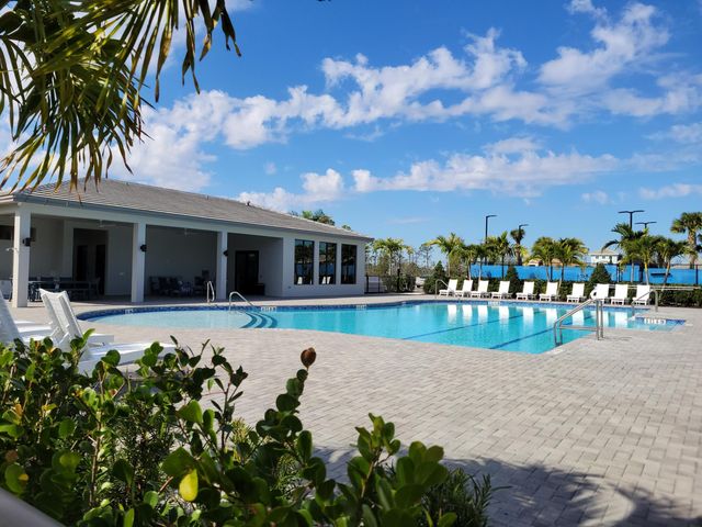 2133 SE Mosaic Boulevard, Port St. Lucie, Port St Lucie, FL 34984