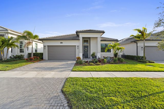 2133 SE Mosaic Boulevard, Port St. Lucie, Port St Lucie, FL 34984