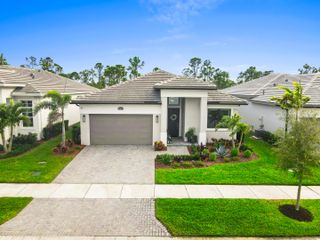 2133 SE Mosaic Boulevard, Port St. Lucie, Port St Lucie, FL 34984