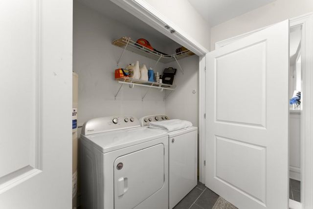 995 Dell SE Avenue, Smyrna, GA 30080