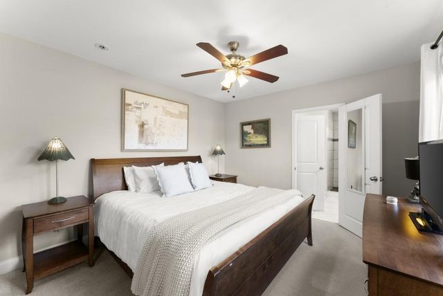 995 Dell SE Avenue, Smyrna, GA 30080