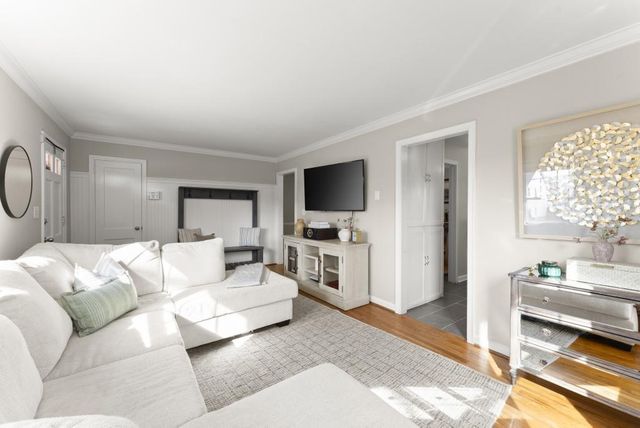 995 Dell SE Avenue, Smyrna, GA 30080