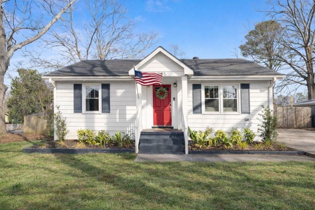 995 Dell SE Avenue, Smyrna, GA 30080