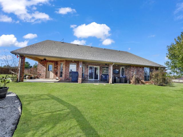 737 County Road 4699, Boyd, TX 76023