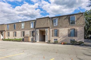 5163 W 75th Street, Prairie Village, KS 66208