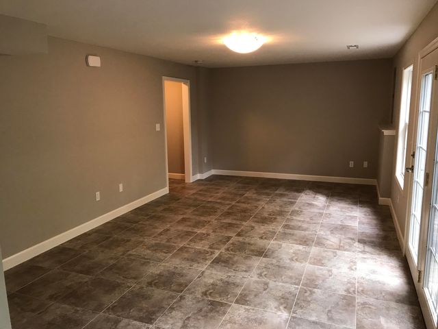 4518 E BRIDGEWOOD DR, Columbia, MO 65203