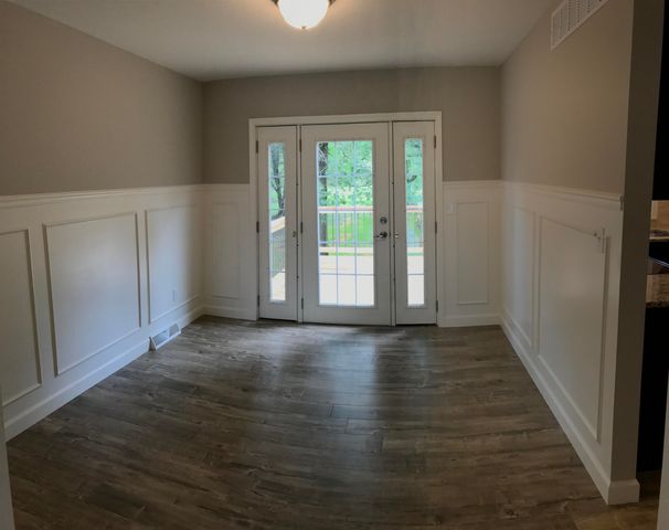 4518 E BRIDGEWOOD DR, Columbia, MO 65203