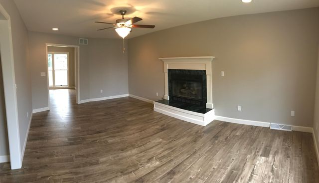 4518 E BRIDGEWOOD DR, Columbia, MO 65203