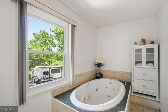 6407 TAPER CT, Sykesville, MD 21784
