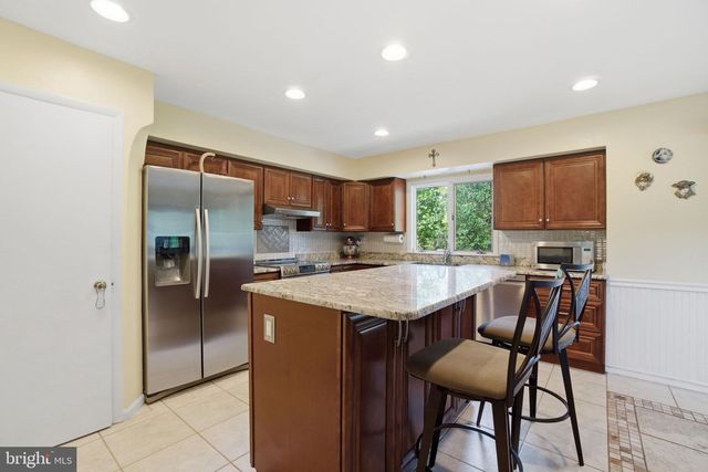 6407 TAPER CT, Sykesville, MD 21784