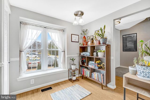 14403 BLACK HORSE CT, Centreville, VA 20120