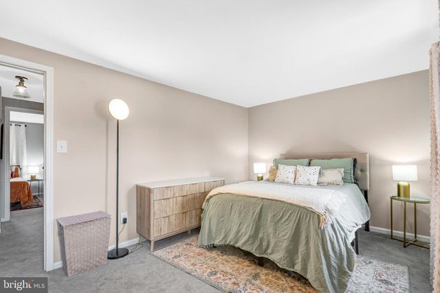 14403 BLACK HORSE CT, Centreville, VA 20120