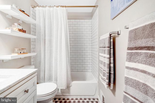 14403 BLACK HORSE CT, Centreville, VA 20120