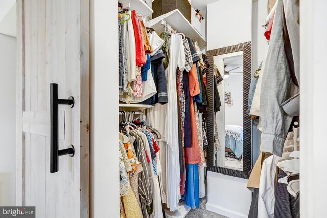 14403 BLACK HORSE CT, Centreville, VA 20120