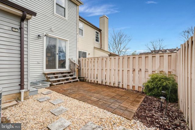 14403 BLACK HORSE CT, Centreville, VA 20120