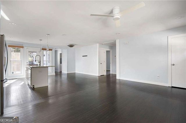 982 Oakdale Drive SE, Smyrna, GA 30080