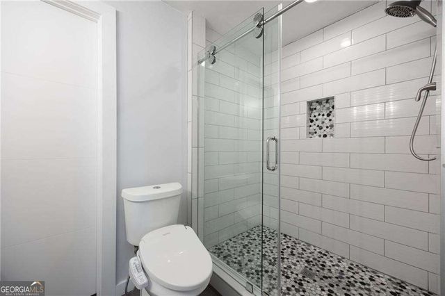 982 Oakdale Drive SE, Smyrna, GA 30080