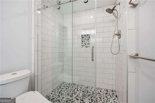 982 Oakdale Drive SE, Smyrna, GA 30080