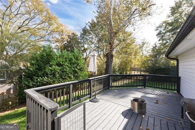 982 Oakdale Drive SE, Smyrna, GA 30080